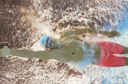 库里官方宣布出色发挥新规，勇士引发争议！再创辉煌时刻