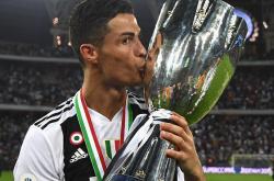 皇家马德里主场豪取三分金靴扬名的简单介绍