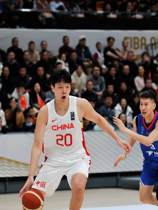 热门篮球赛事的最新动态抢先揭晓! 热门篮球赛事的最新动态抢先揭晓!